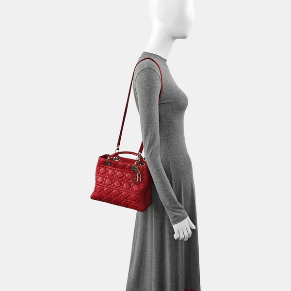 Authenticated pre-owned  Lady Dior Medium Cannage Lambskin Red - Tote Bag at Looply