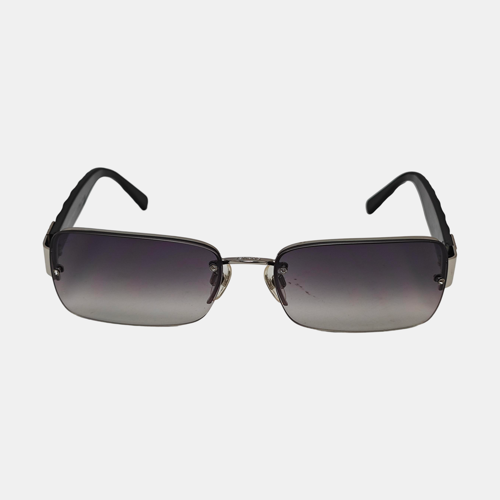 Gafas de sol metálicas grises