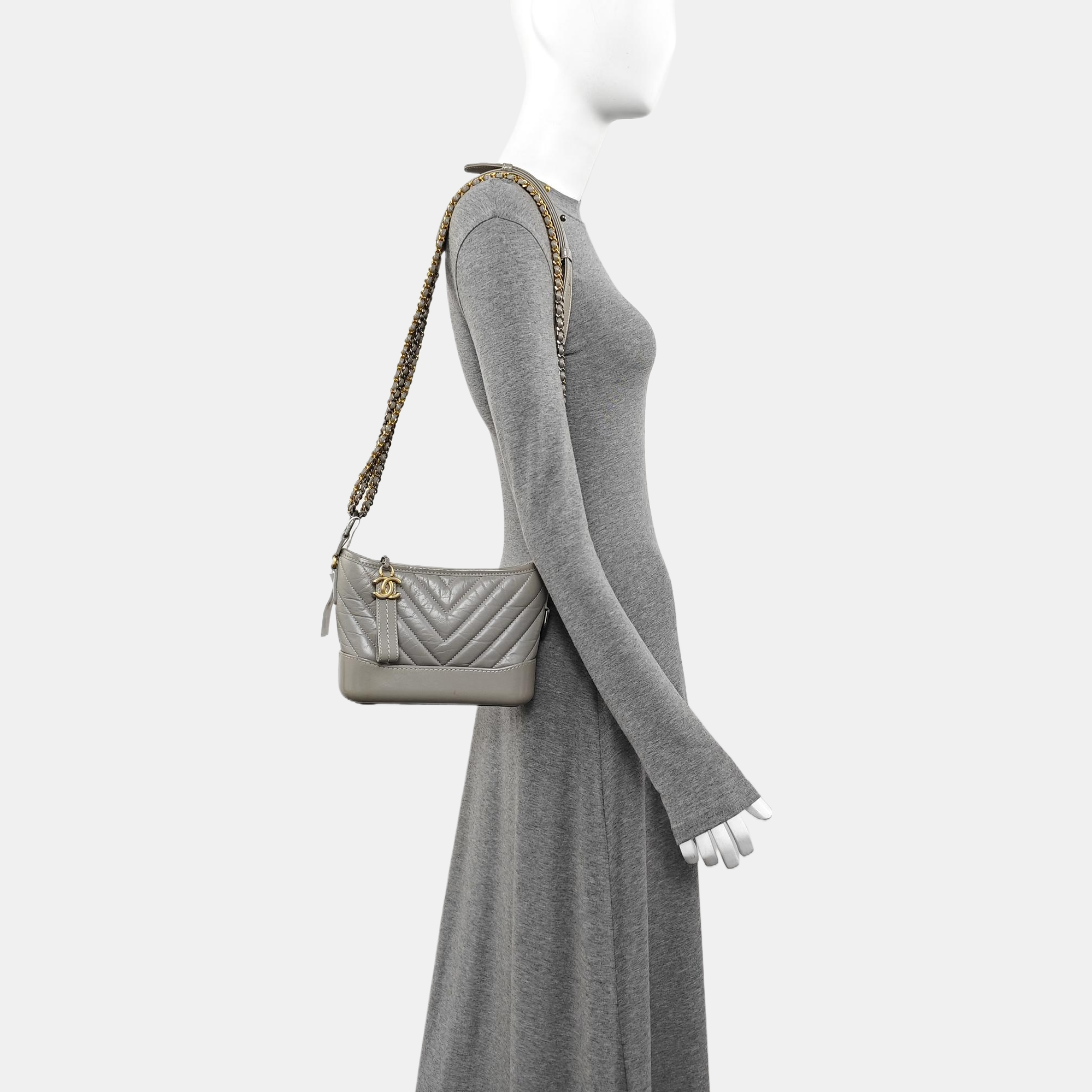 GABRIELLE Small Chevron Calfskin Gray