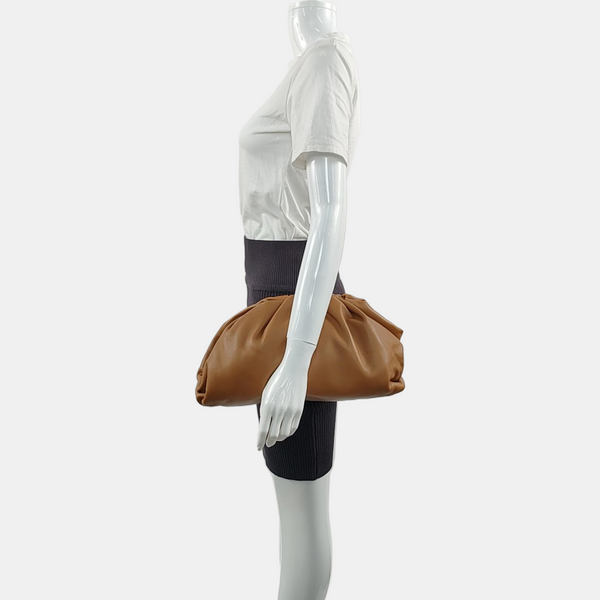 The Pouch Large Calfskin Brown