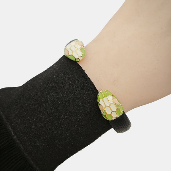 Pulsera Serpentine de cuero negro