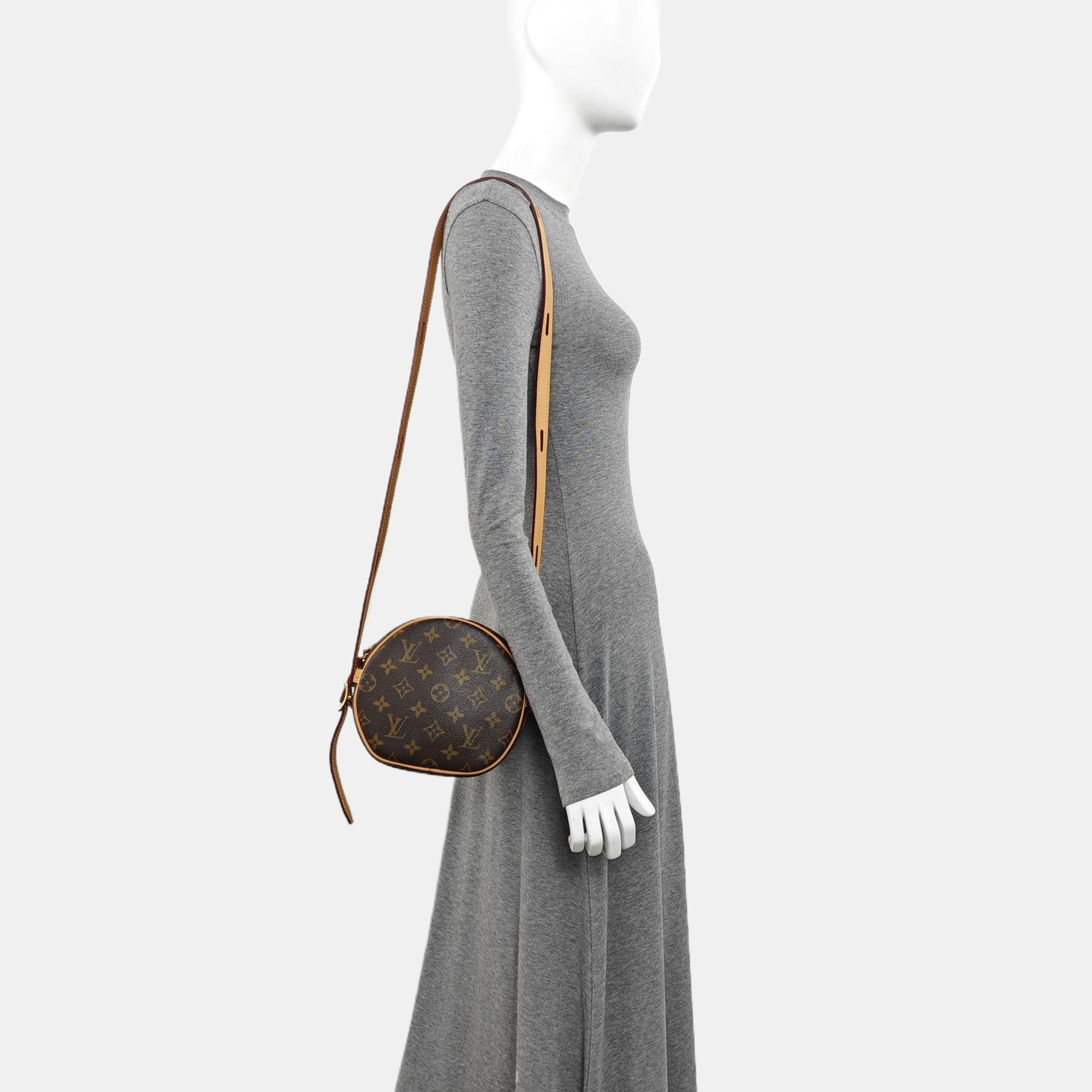 BOITE CHAPEAU PM Monogram Coated Canvas Brown