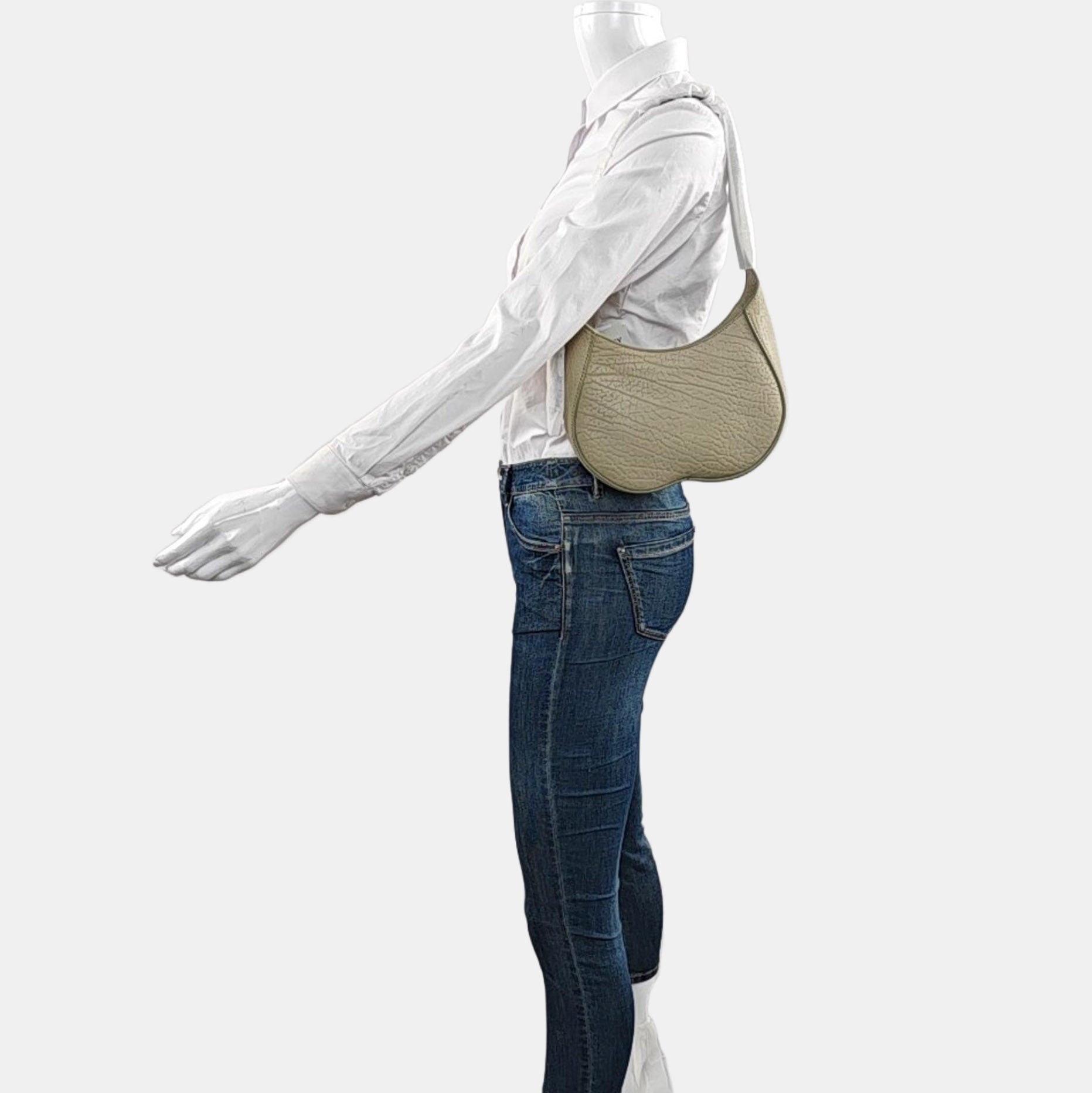 CHESS Small Calfskin Beige