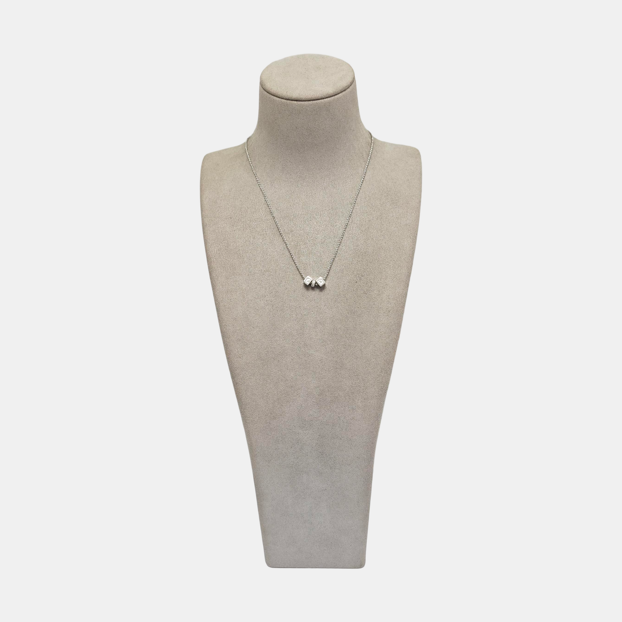 Metal Silver Necklace