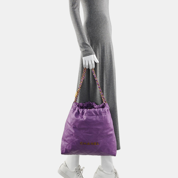 CHANEL 22 Medium Quilted Calfskin Purple