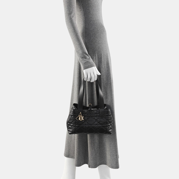 Toujours Small Cannage Calfskin Black