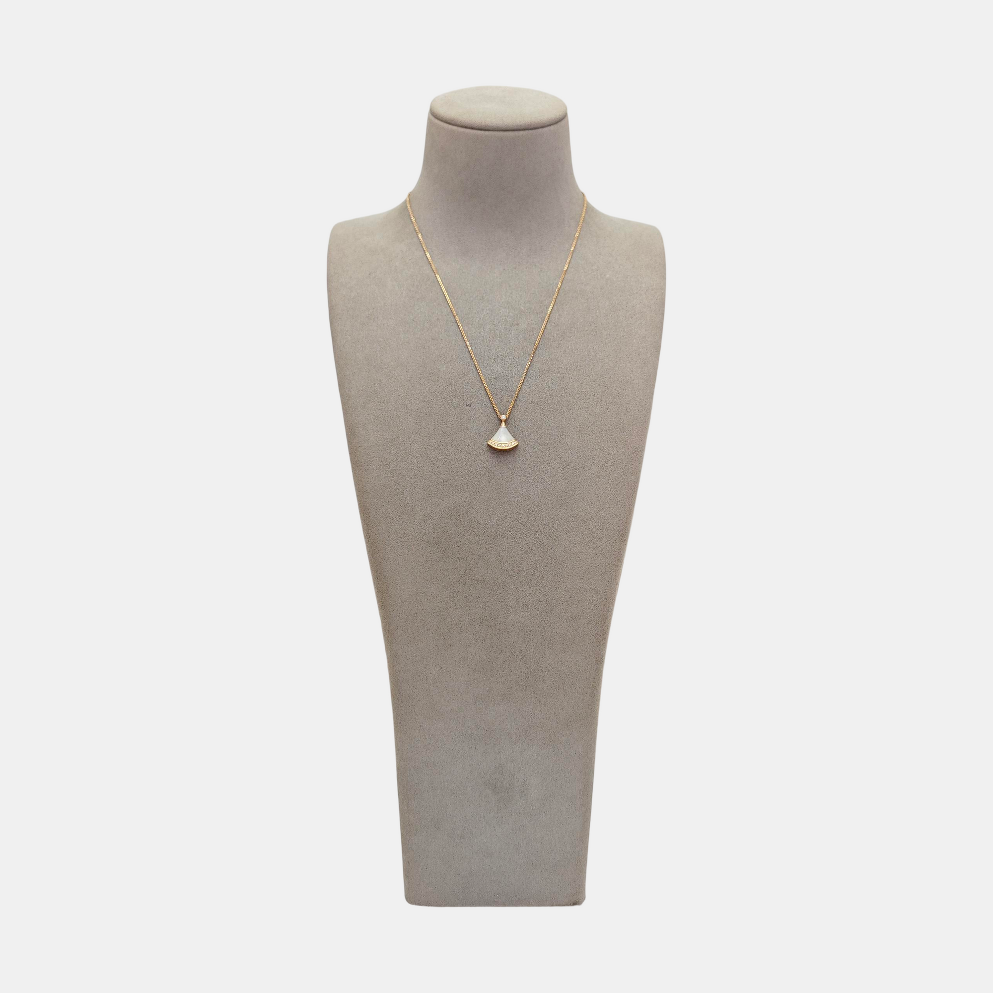 DIVAS' DREAM 18k Rose Gold Necklace
