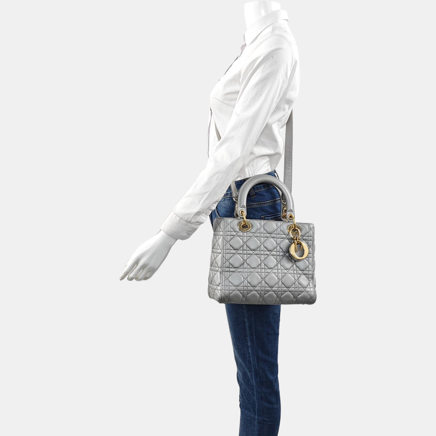 Authenticated pre-owned  Lady Dior Cannage Lambskin Silver - Shoulder Bag at Looply