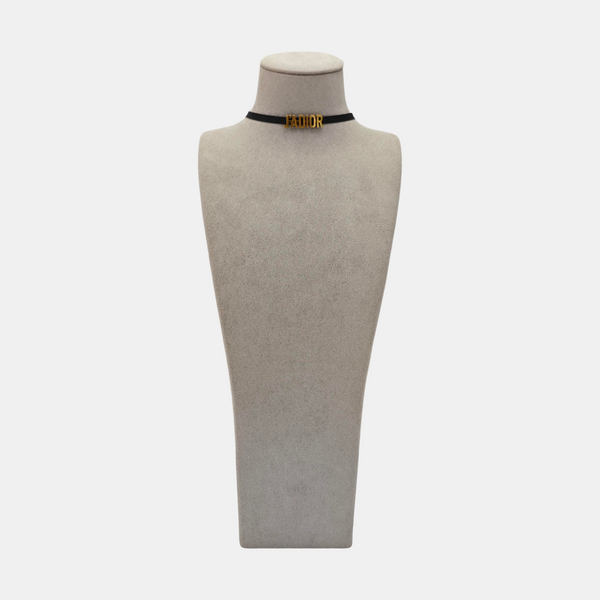 J'adior Metal Black Necklace