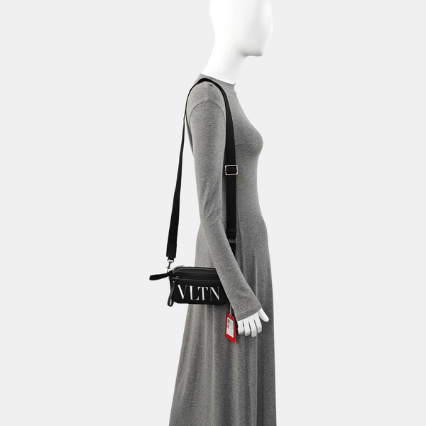 Vltn Small Calfskin Black