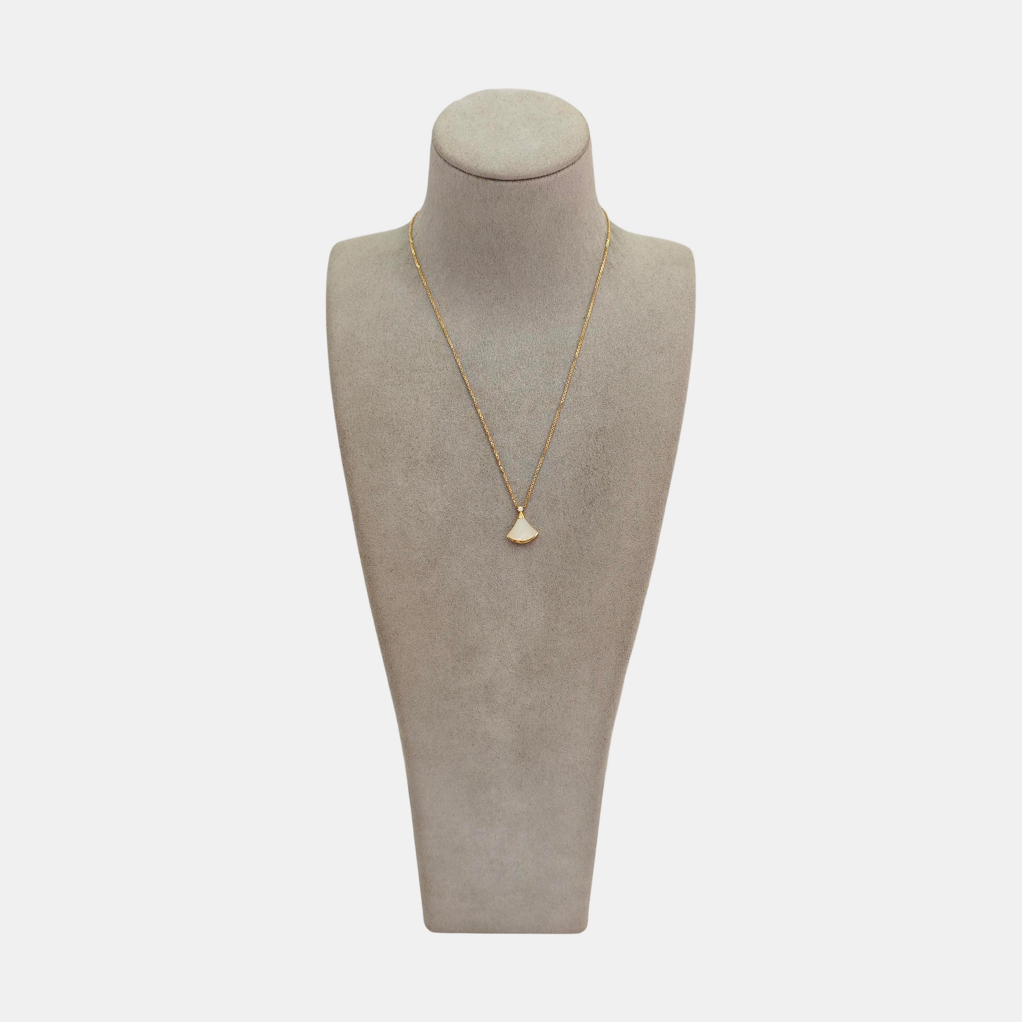 DIVAS' DREAM 18k Rose Gold Necklace