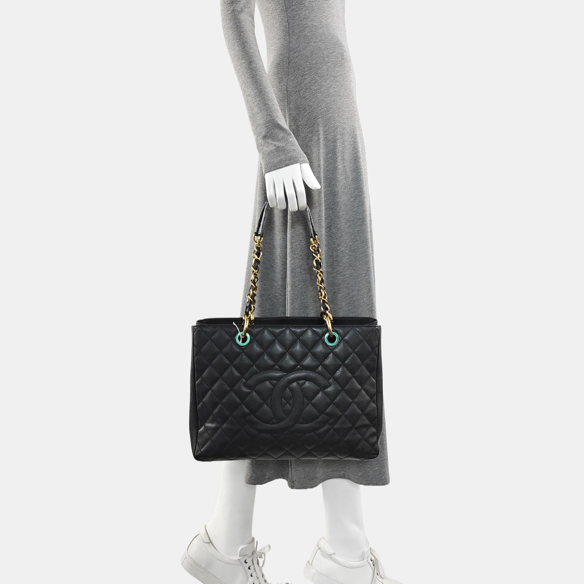 CHANEL GST Large Quilted Grained Calfskin Black