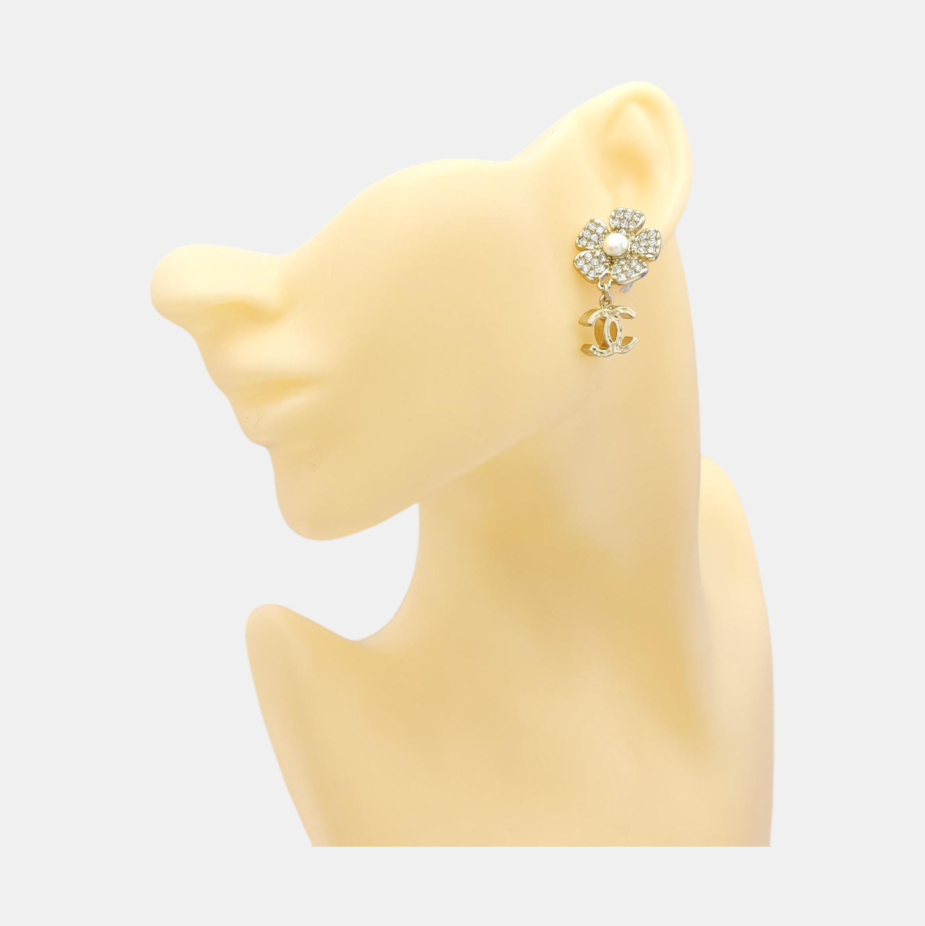 CC Logo Metal Gold Stud Earrings