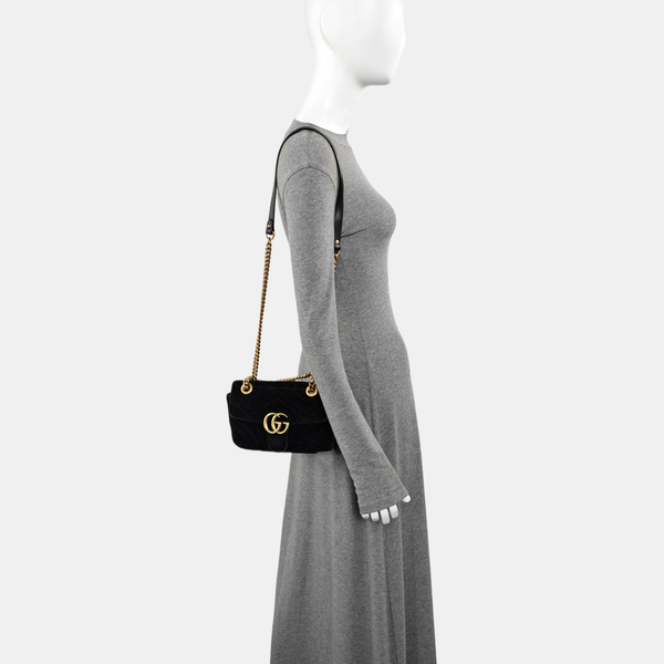 GG Marmont Small Quilted Velvet Black