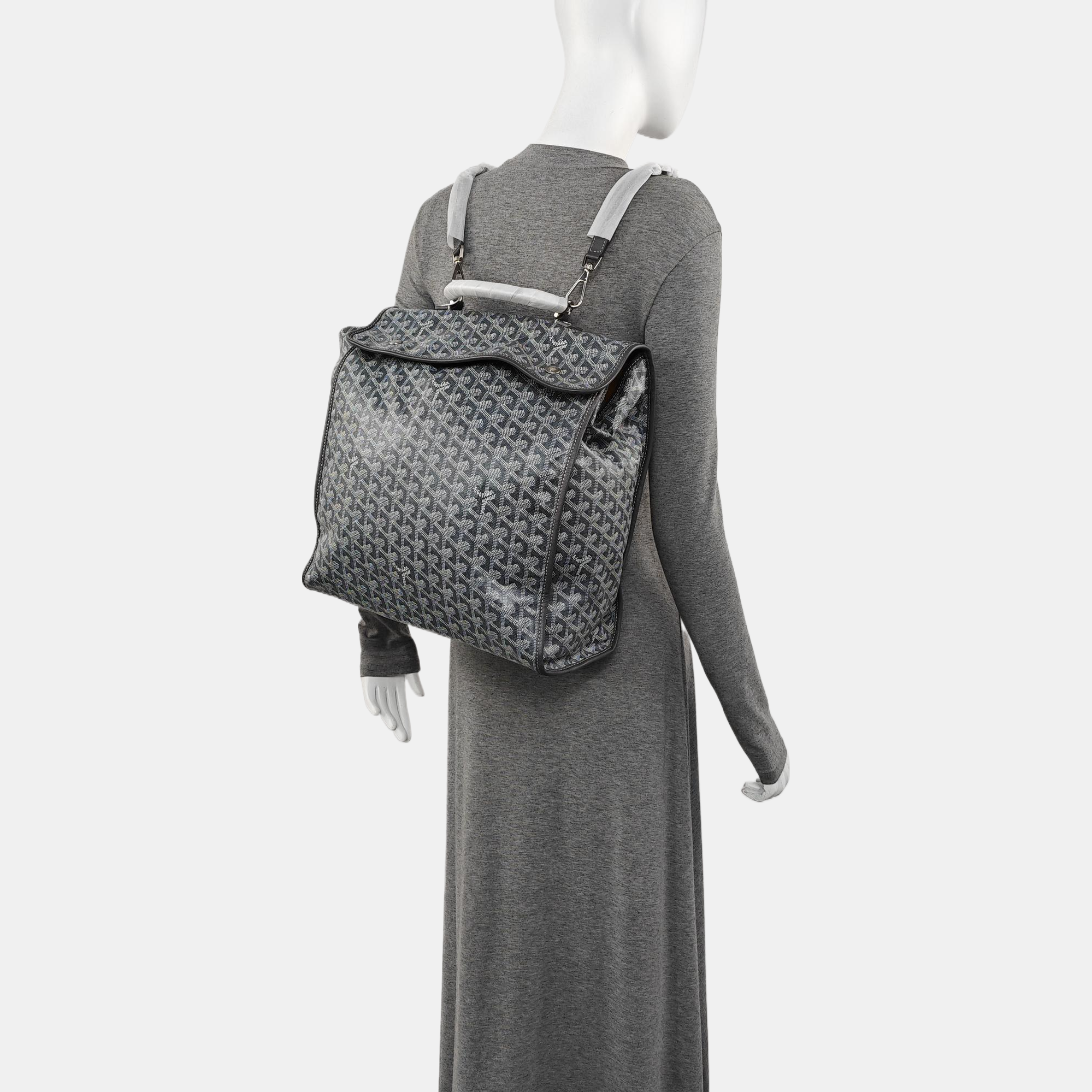 Saint Léger Coated Canvas Gray