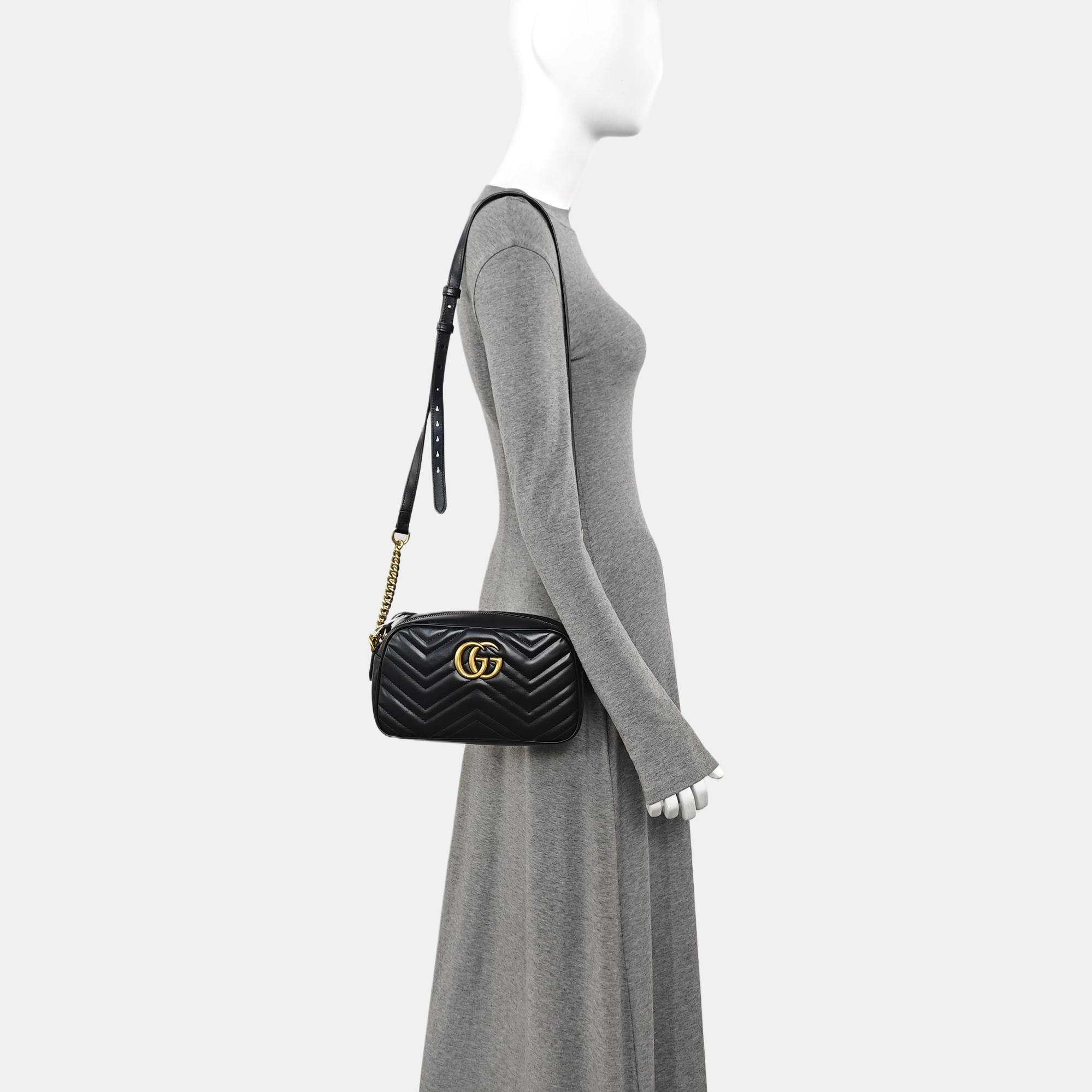 GG Marmont Small Quilted Calfskin Black