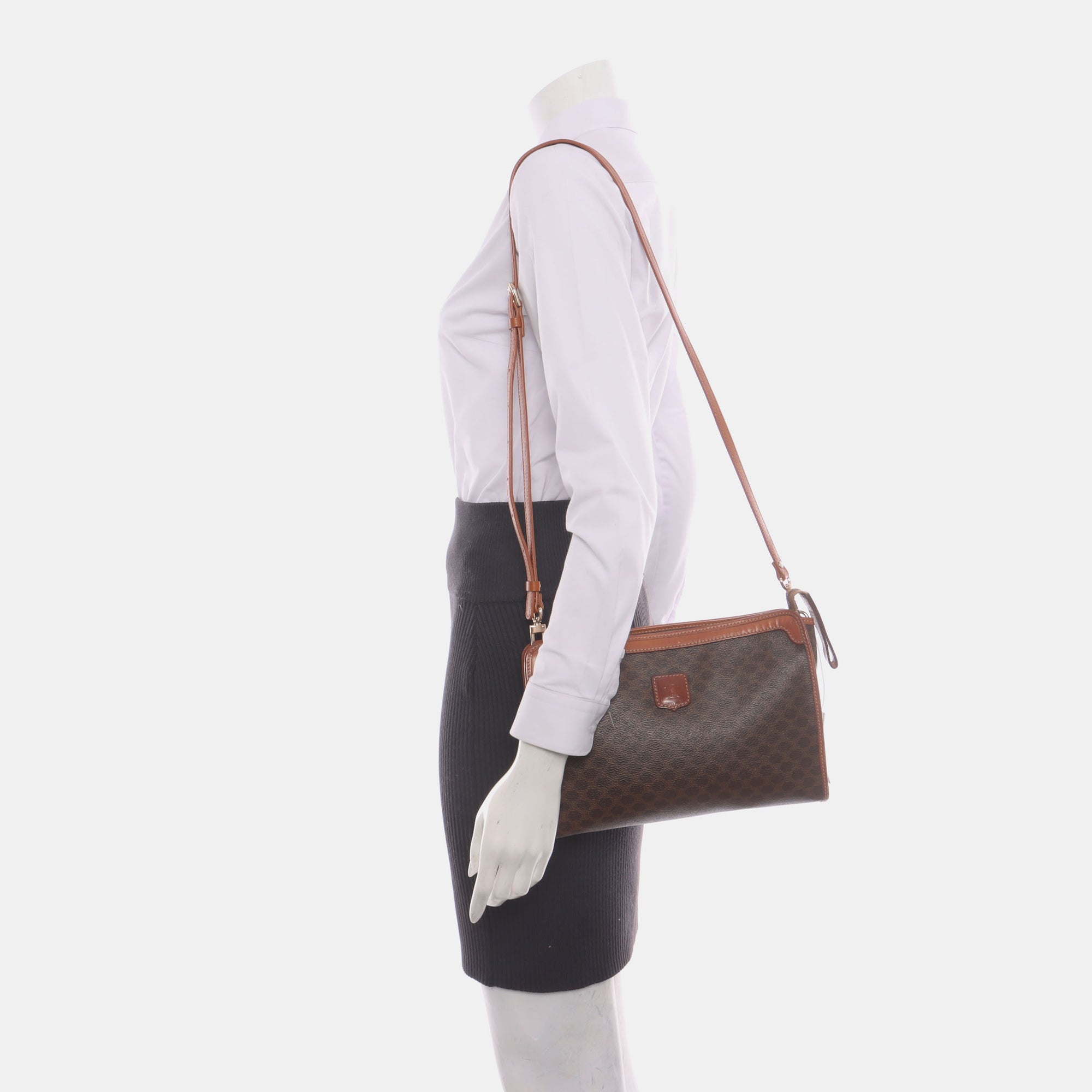 MACADAM CLUTCHES Coated Canvas Brown