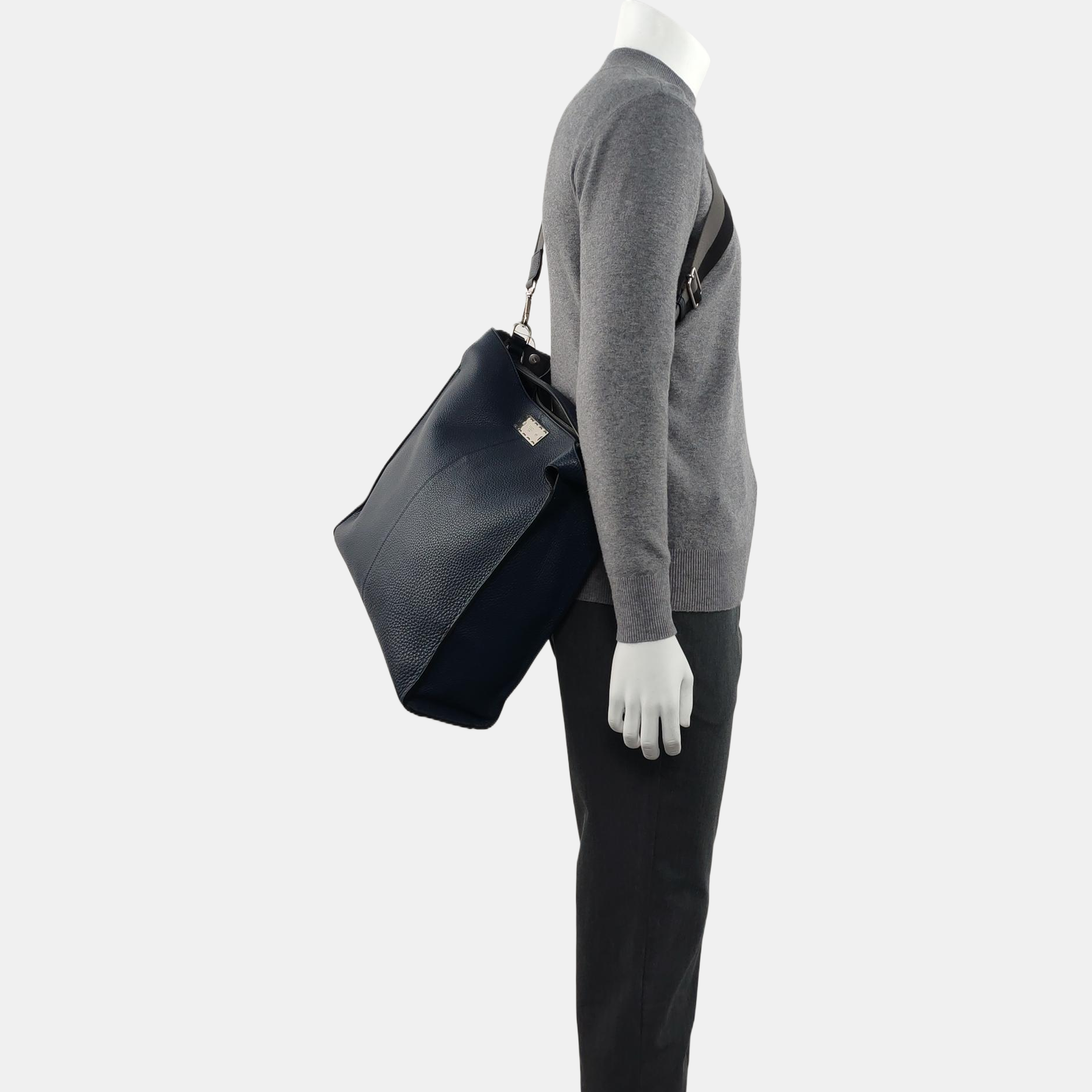 Authenticated pre-owned  Peekaboo Calfskin Blue - Tote Bag at Looply