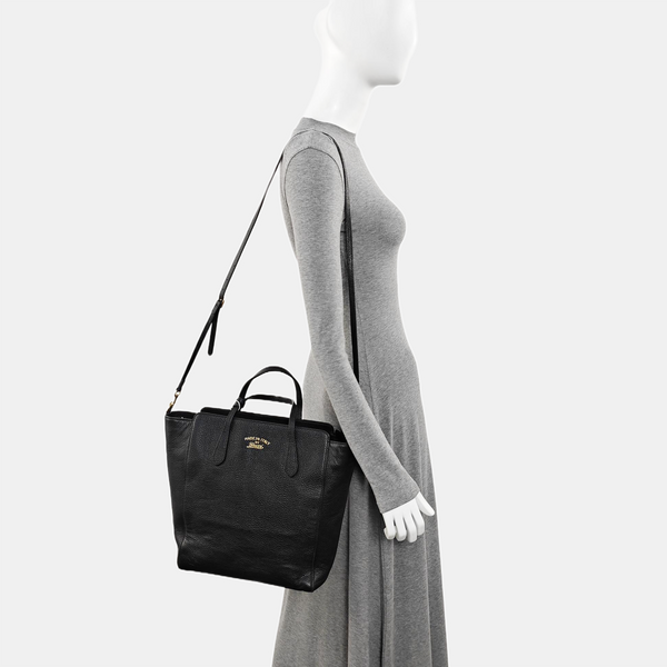 Swing Calfskin Black
