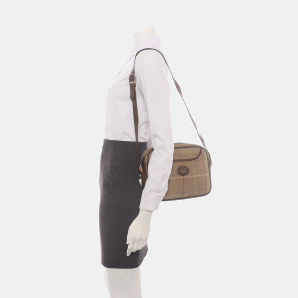 Canvas Brown