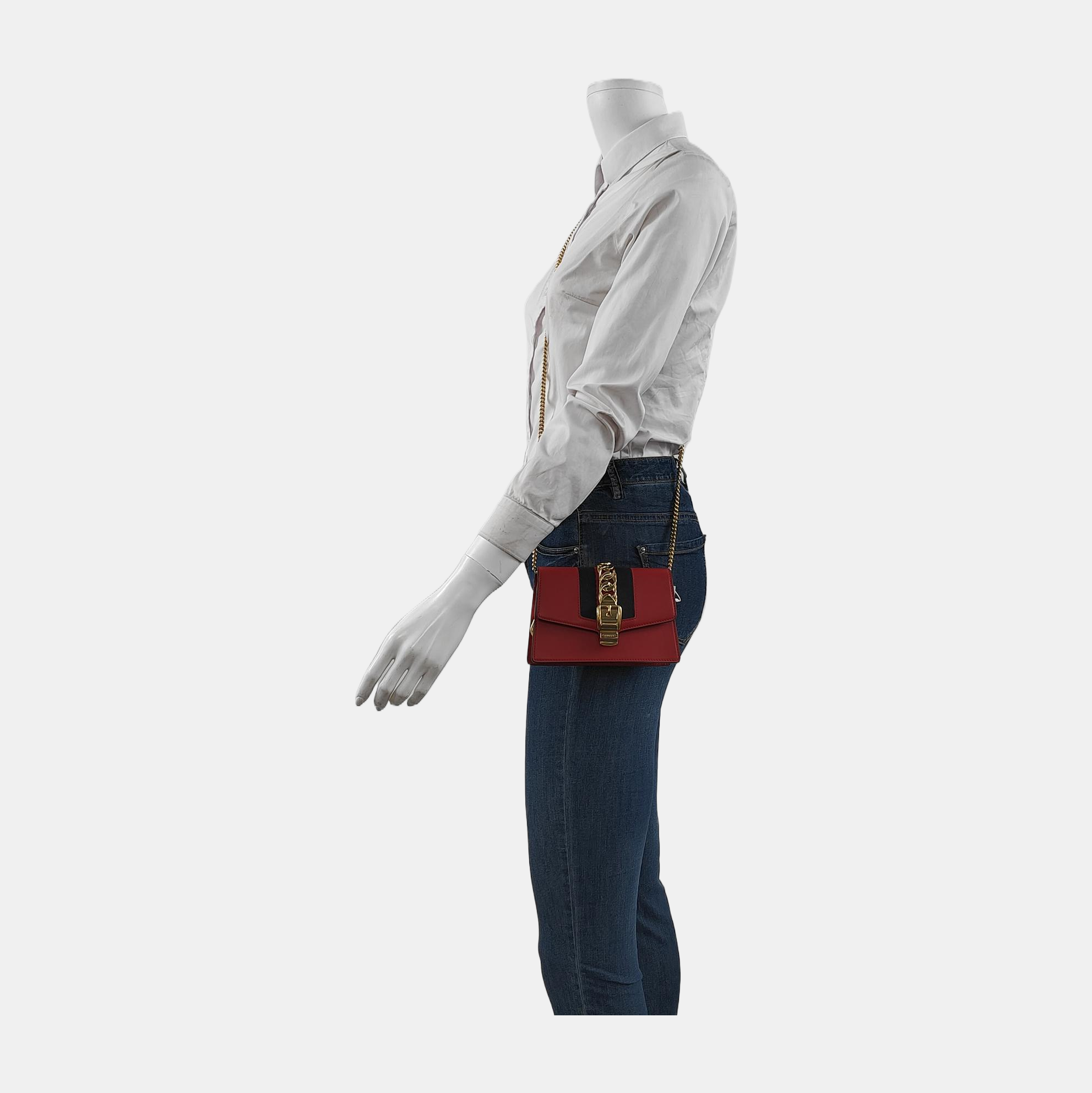 Authenticated pre-owned  Sylvie Super Mini Calfskin Red - Shoulder Bag at Looply