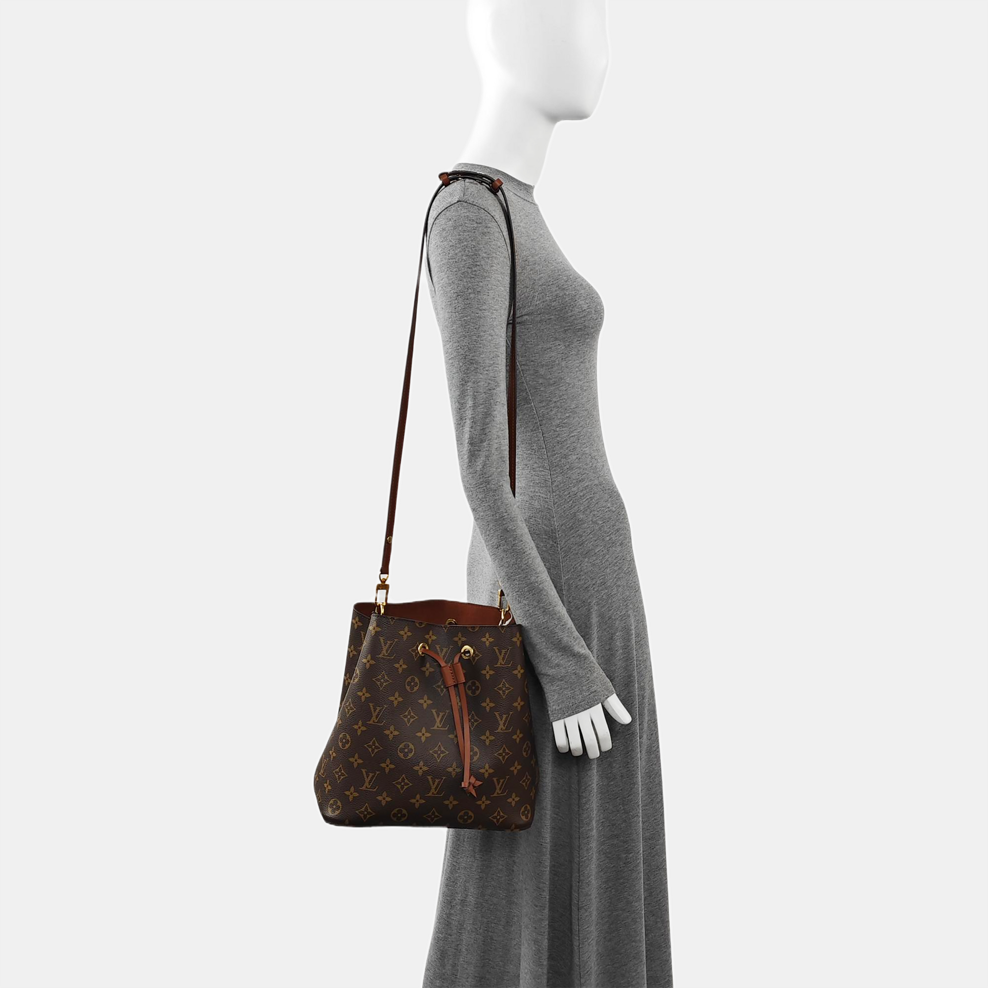 NÉONOÉ MM Monogram Coated Canvas Brown