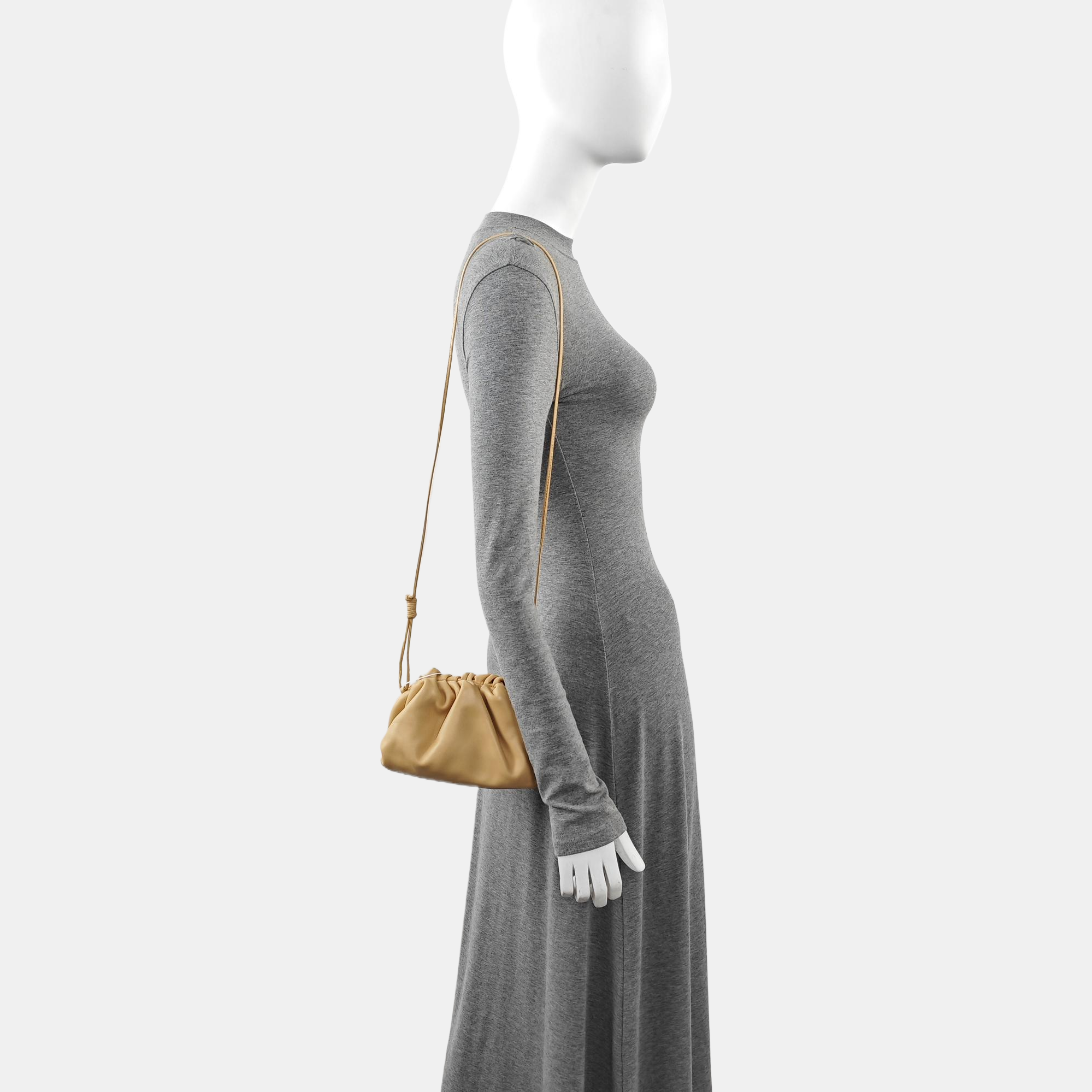 The Pouch Mini Calfskin Beige