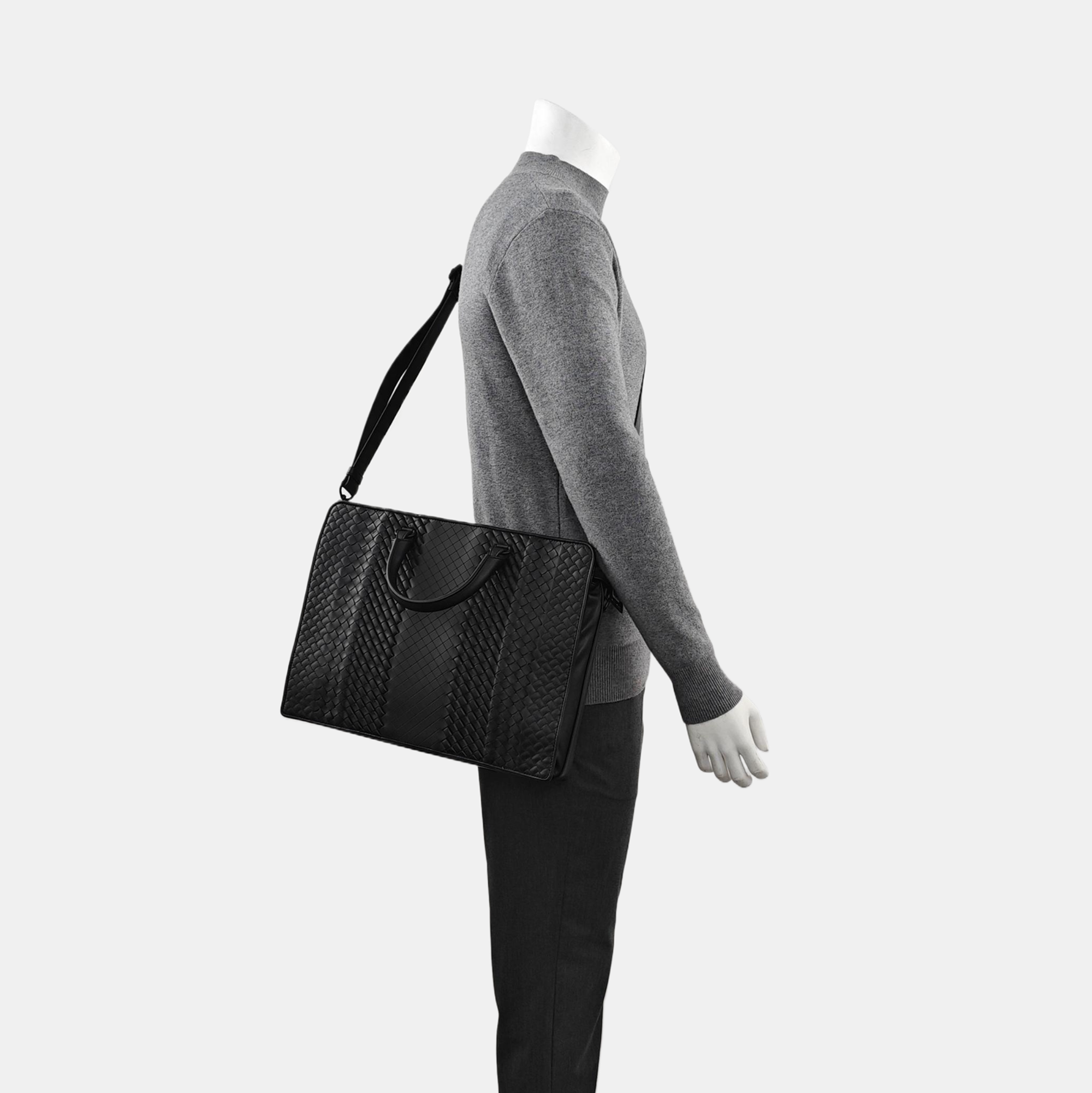 Calfskin Shoulder Bag Black