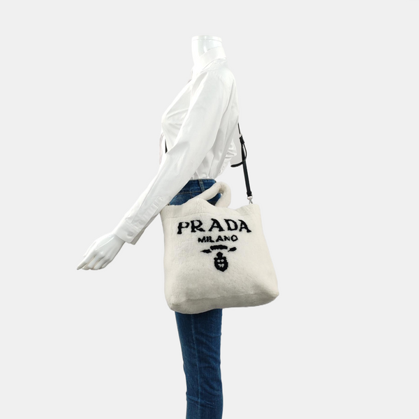 Large Sheepskin White