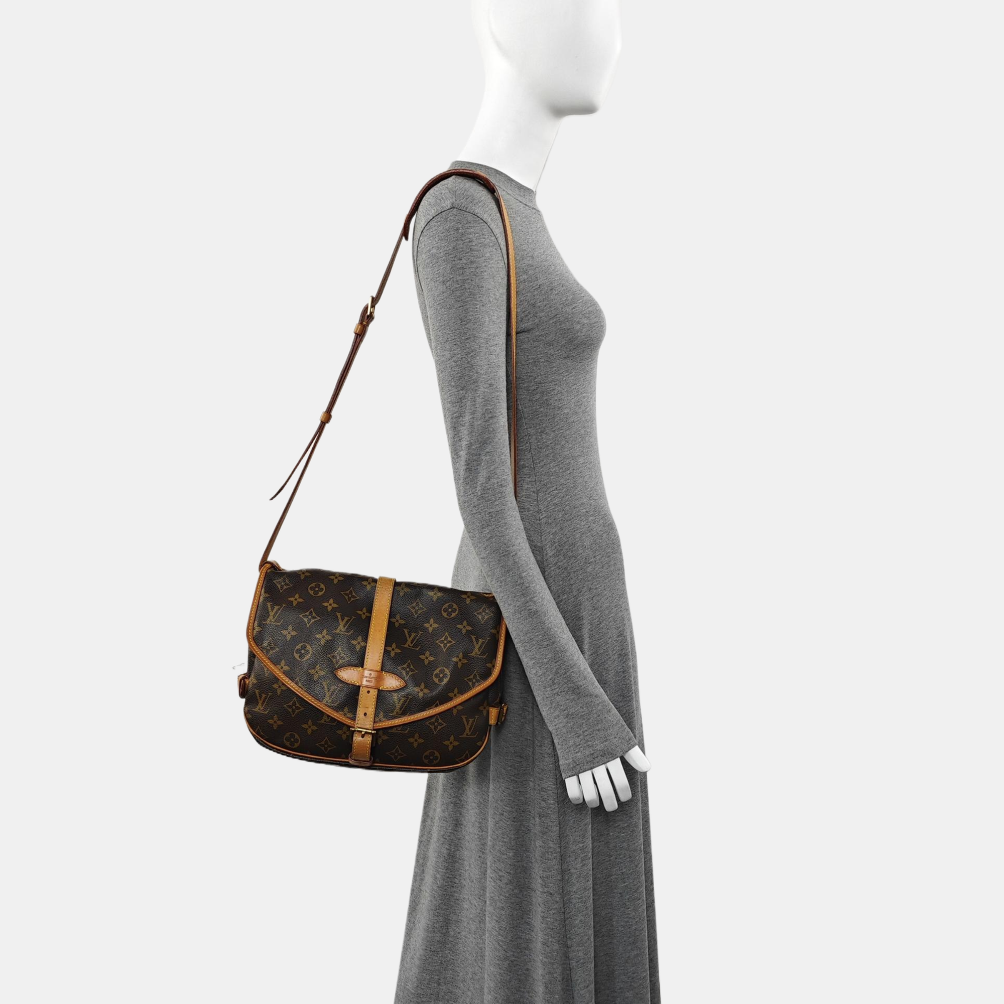 SAUMUR 30 Monogram Coated Canvas Brown