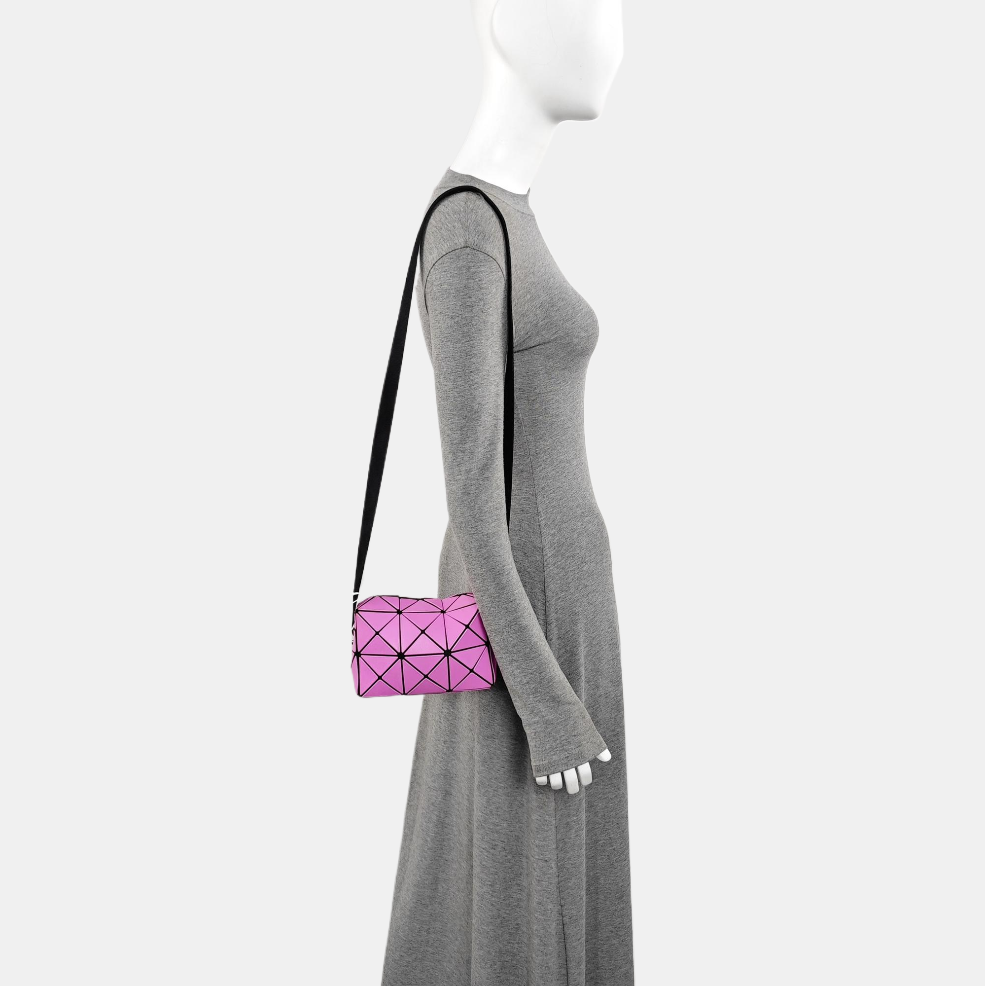 Special Material Shoulder Bag Pink