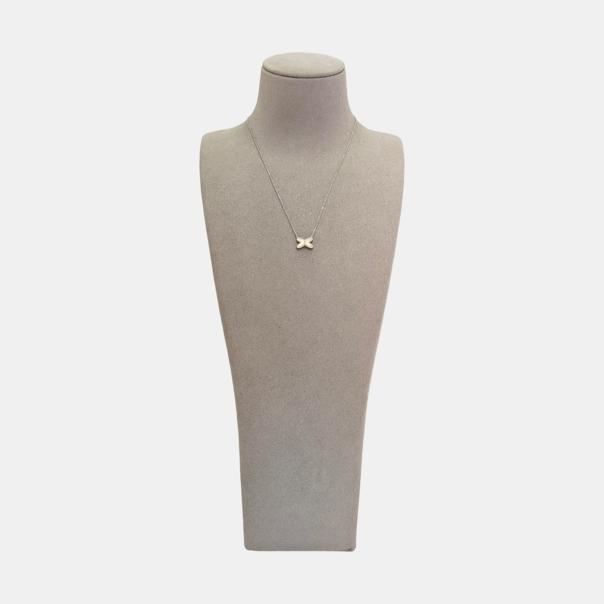 Jeux De Liens 18k White Gold Silver Necklace