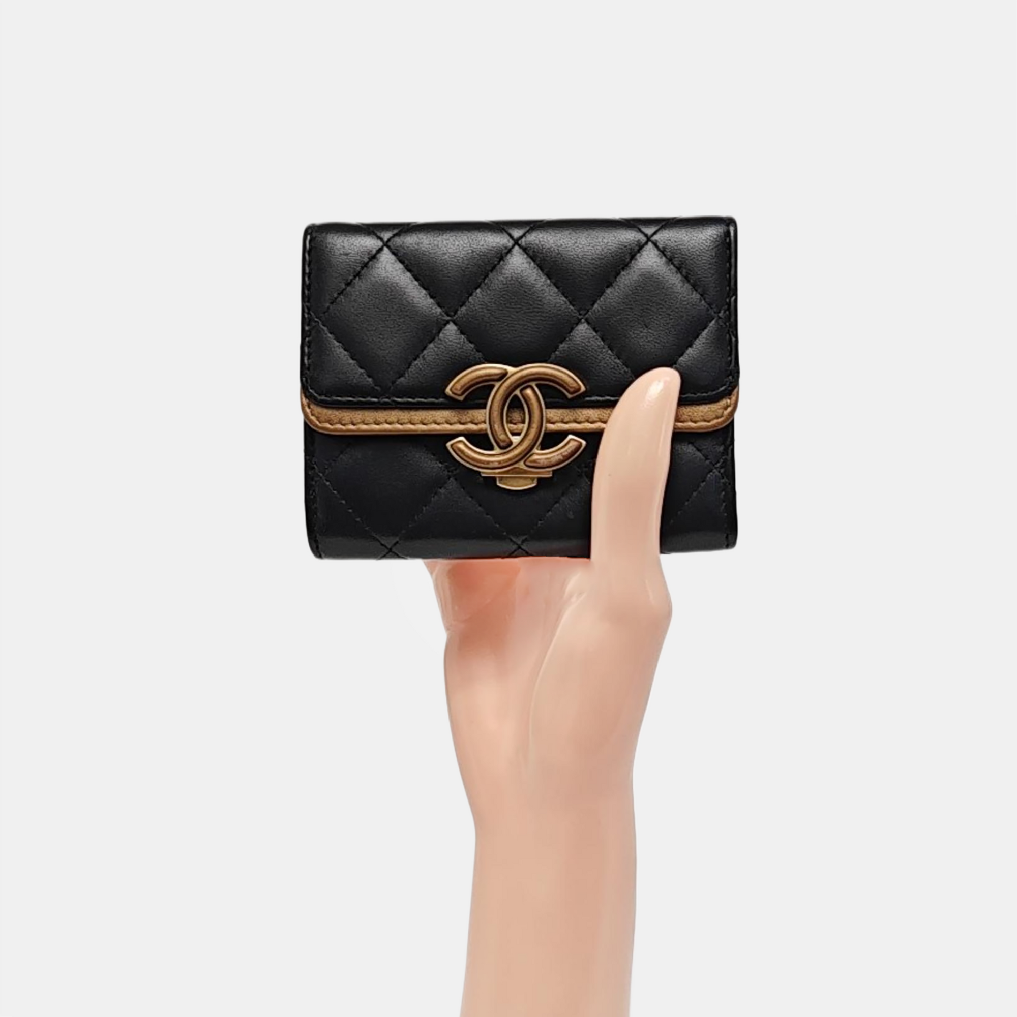 Quilted Lambskin Card Holder Black