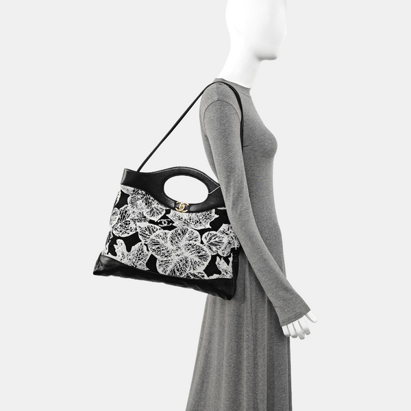 CHANEL 31 Quilted Canvas Black