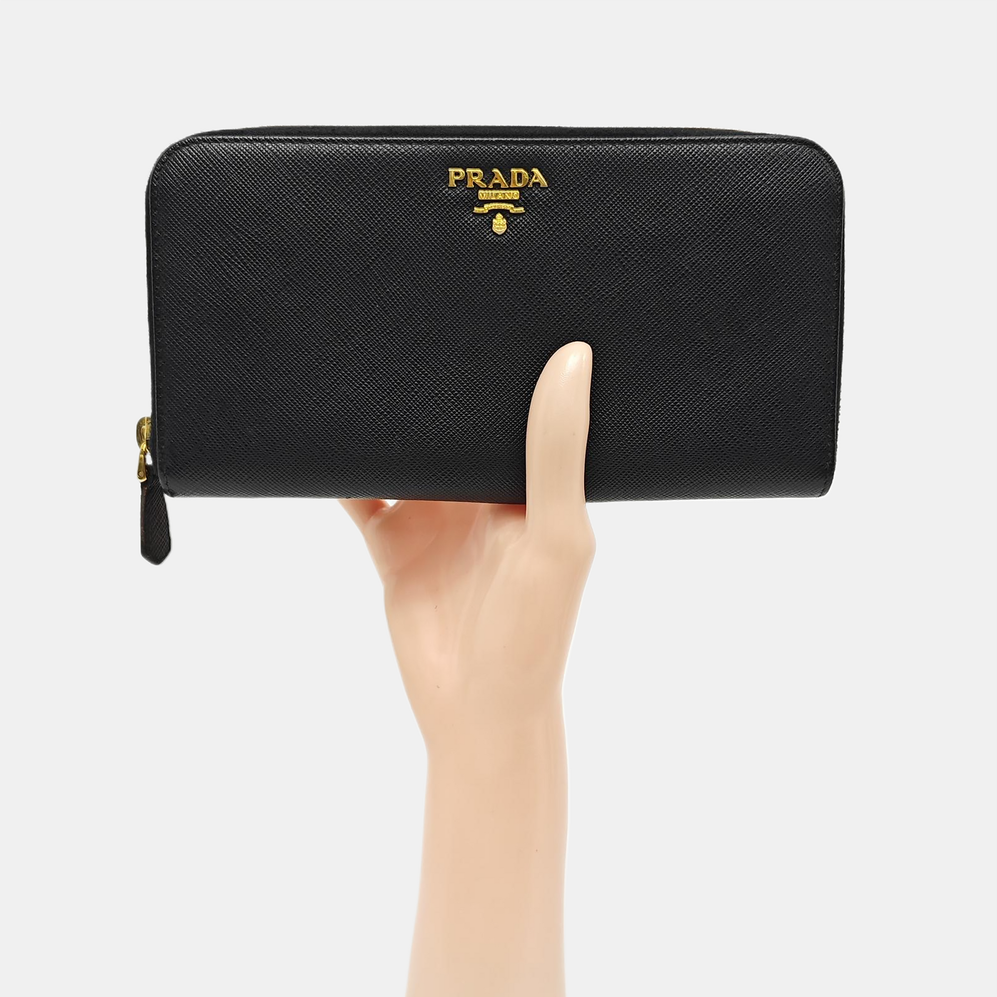 Zippy Wallet Saffiano Calfskin Black Wallet