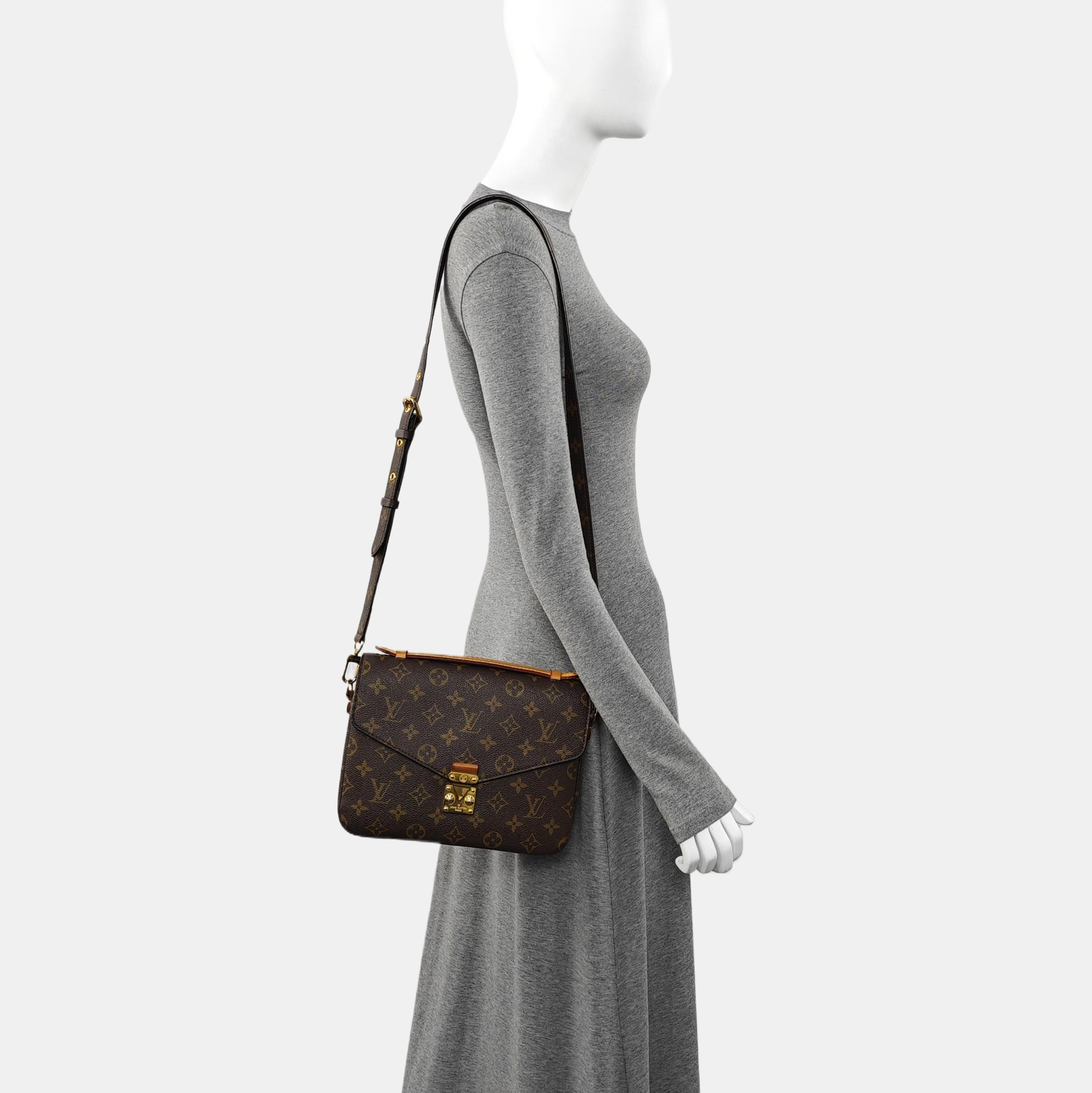 Authenticated pre-owned  MÉTIS MM Monogram Coated Canvas Brown - Crossbody Bag at Looply