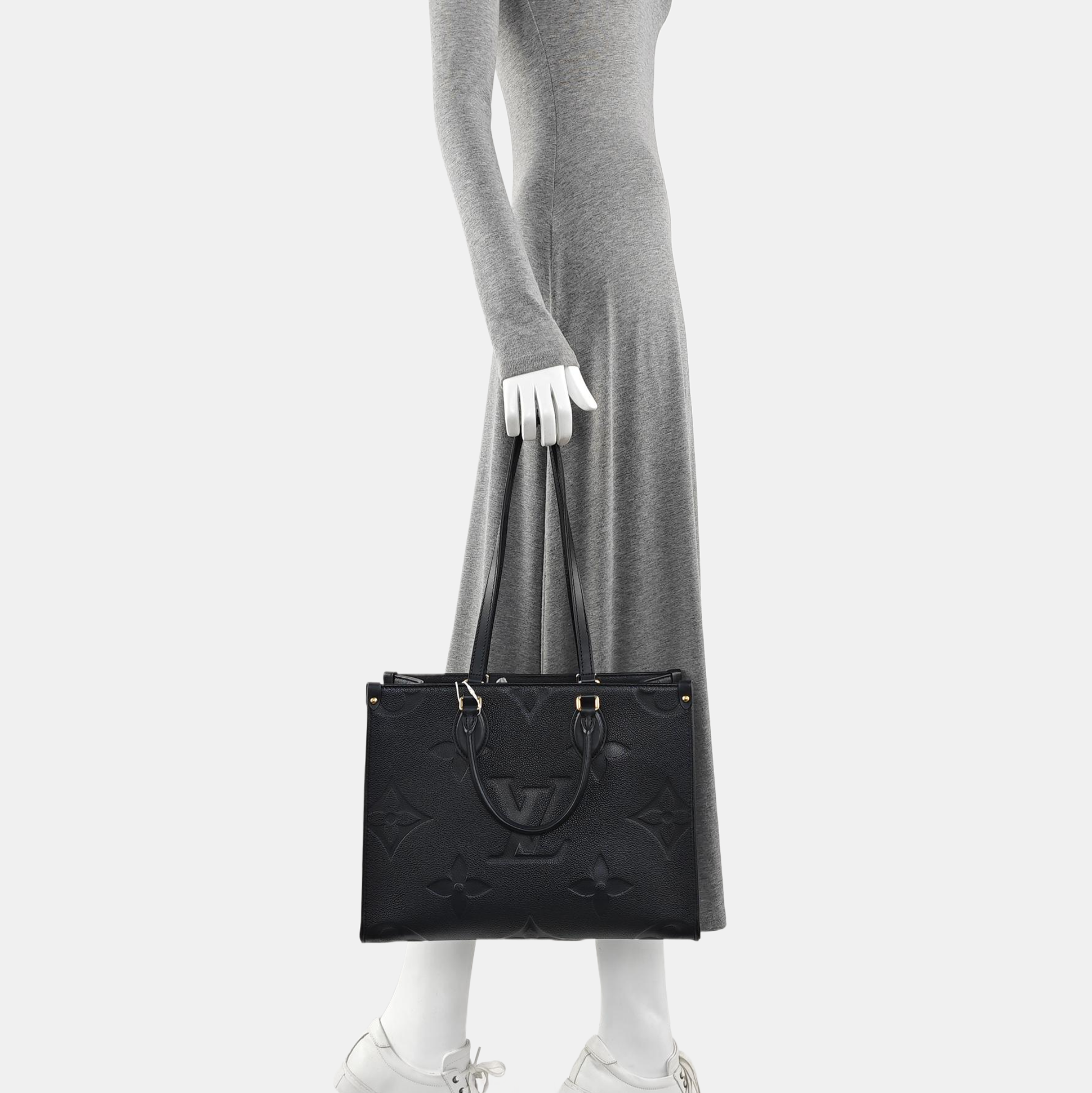 ONTHEGO MM Monogram Calfskin Black