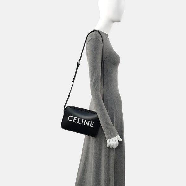 Calfskin Shoulder Bag Medium Black