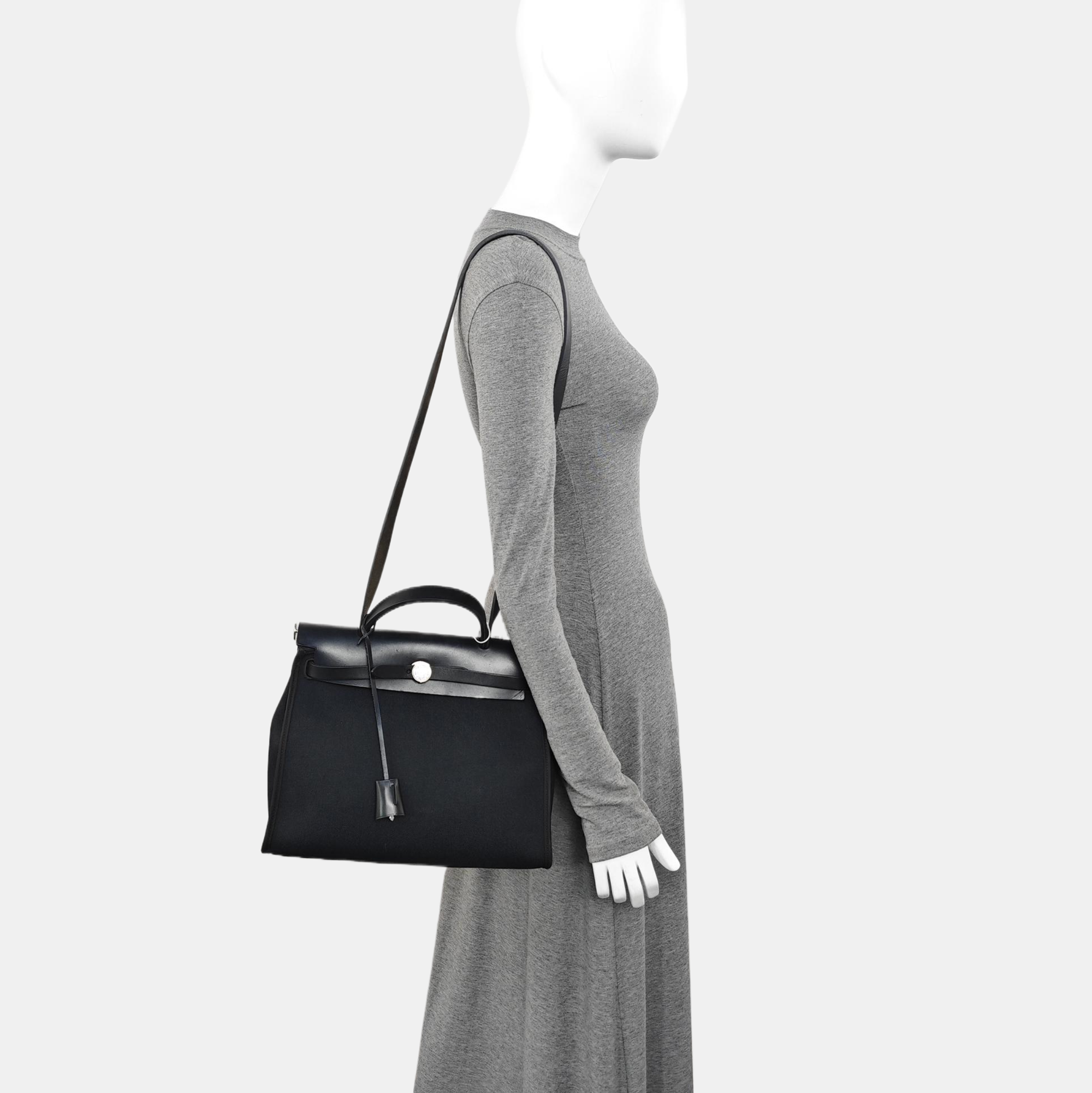 Herbag 31 Canvas Black
