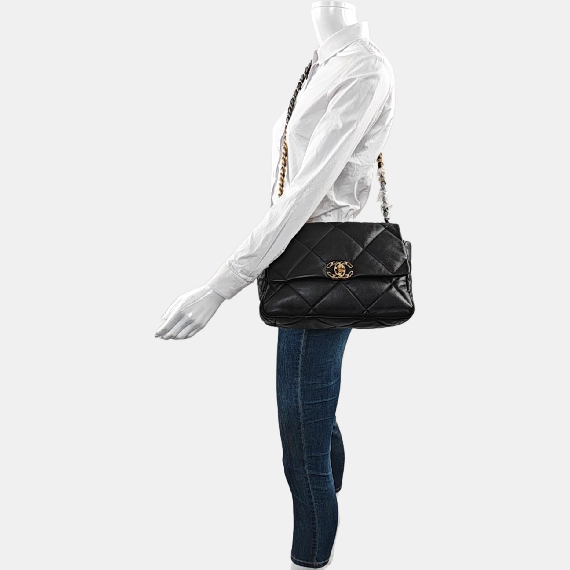 CHANEL 19 Large Quilted Lambskin Black