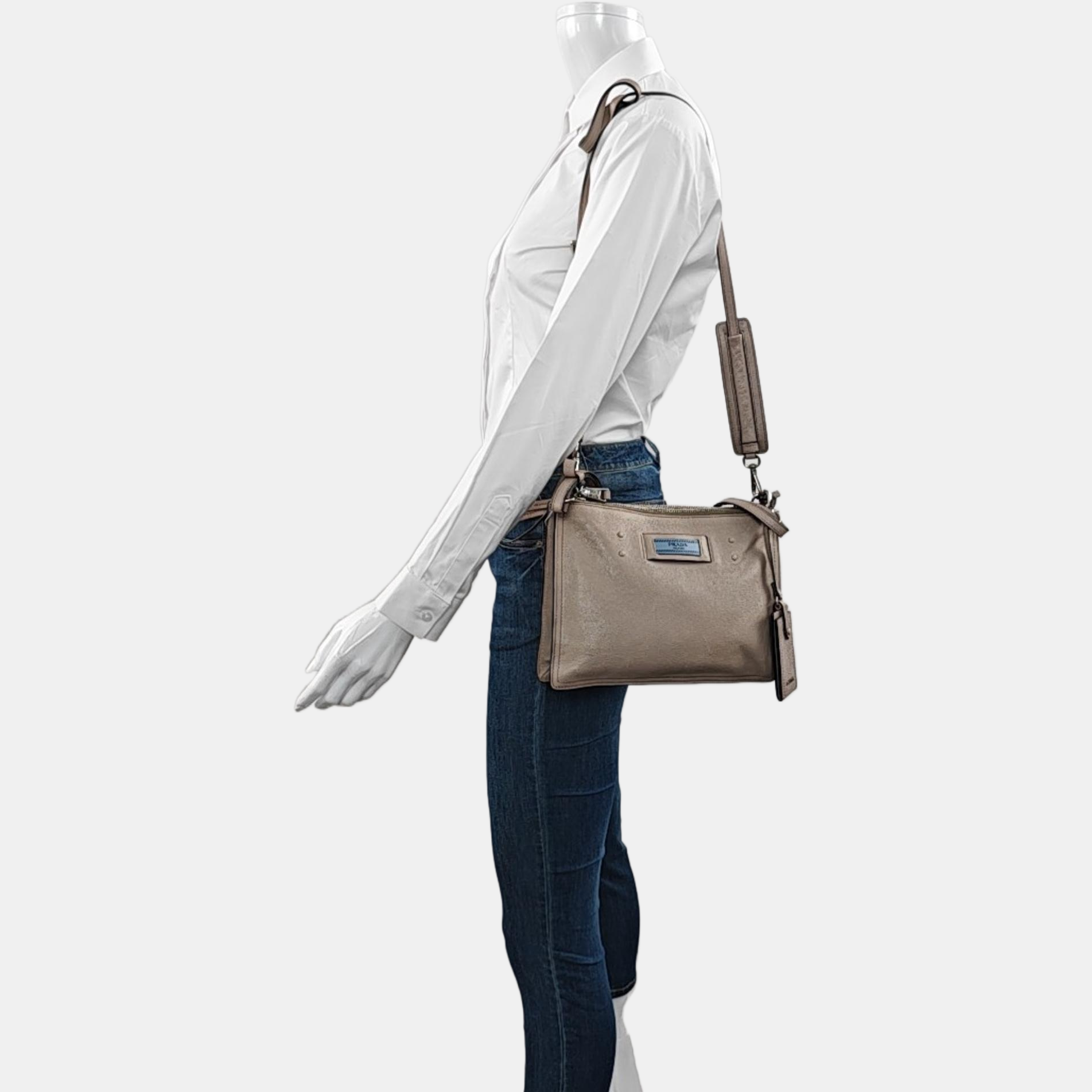 Etiquette Calfskin Gray