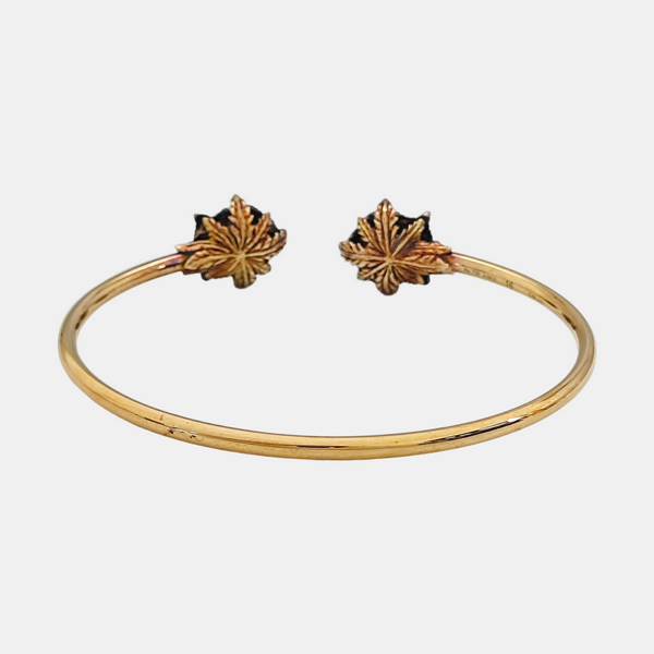18k Gold Bangle