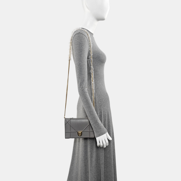 Diorama Cannage Calfskin Gray