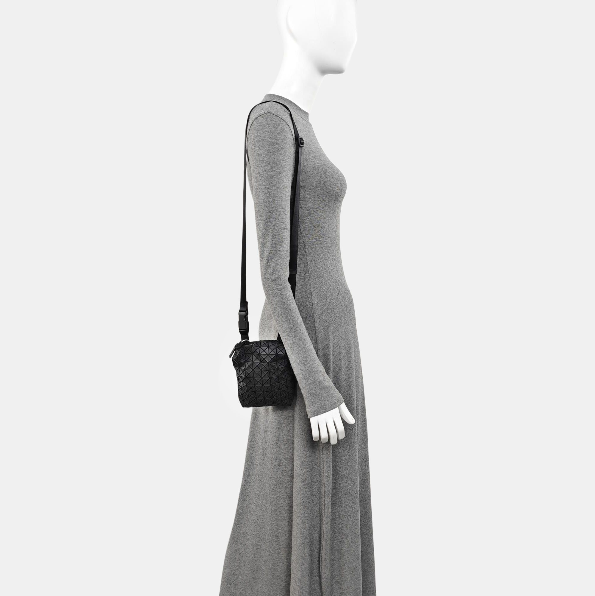 Special Material Shoulder Bag Black