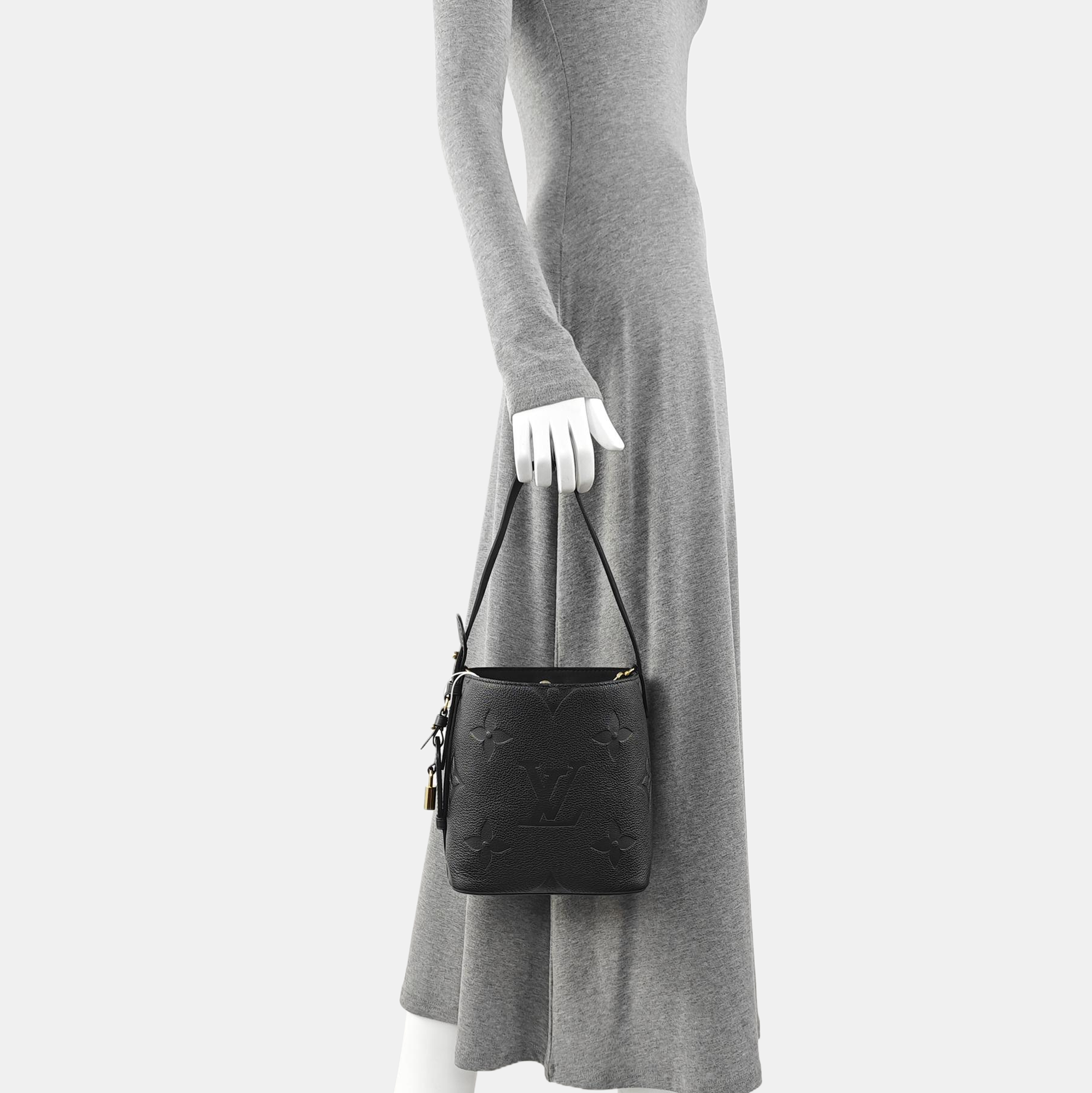 ALL IN Calfskin Black