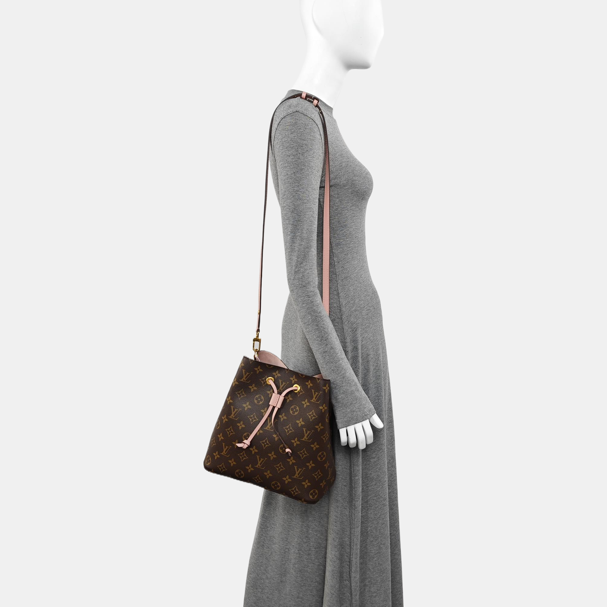NÉONOÉ MM Monogram Coated Canvas Brown