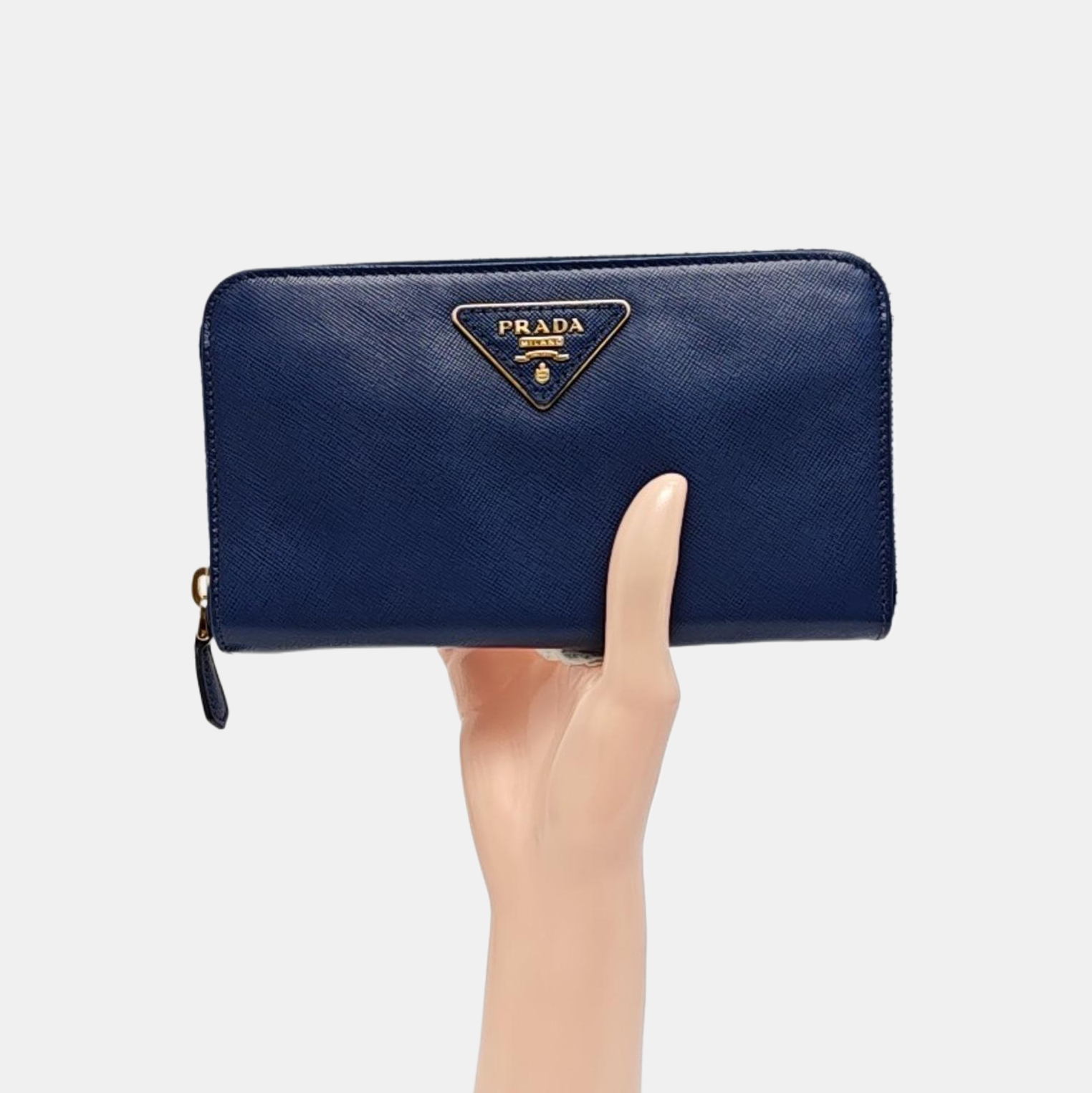 Zippy Wallet Saffiano Calfskin Blue Wallet
