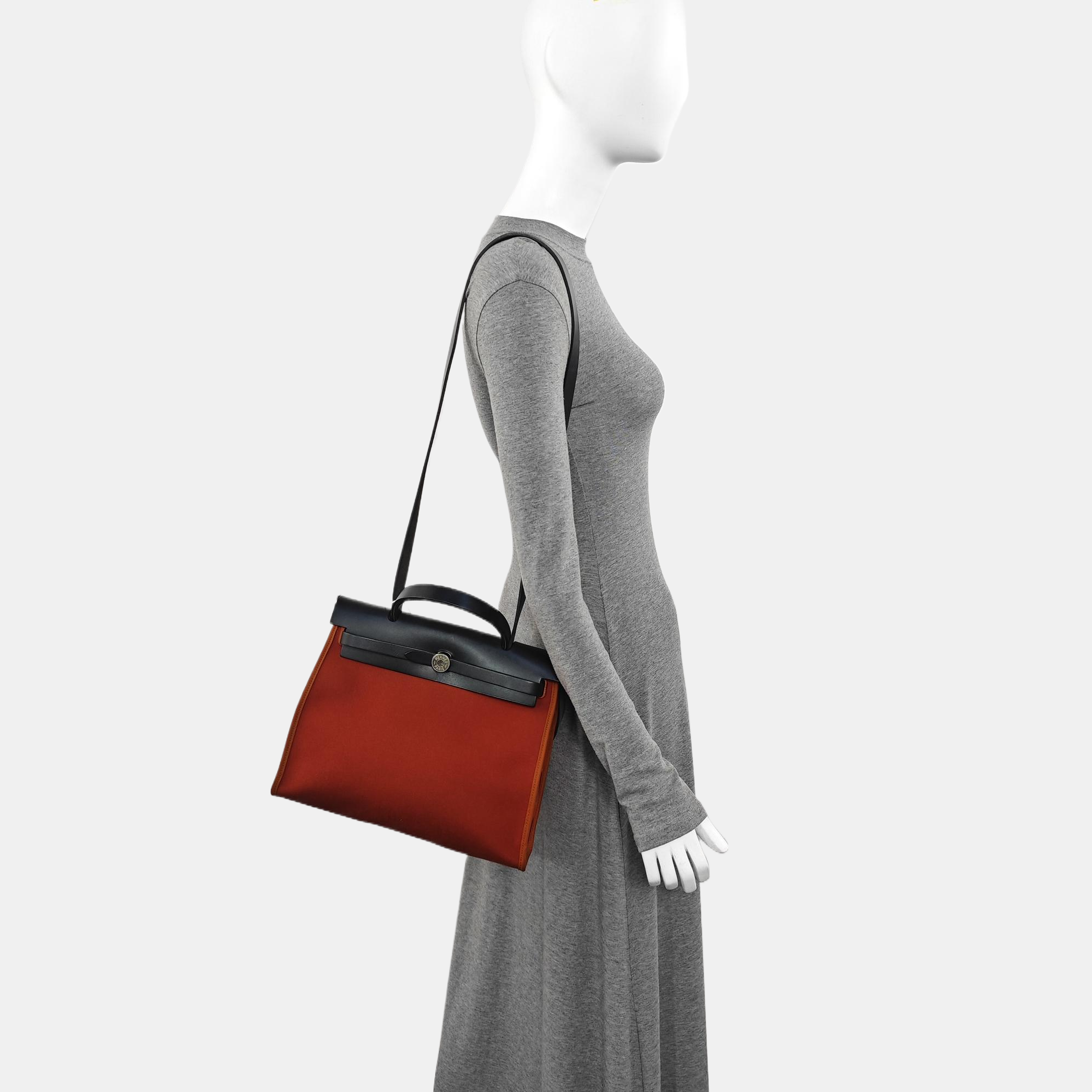 Herbag 31 Canvas Red