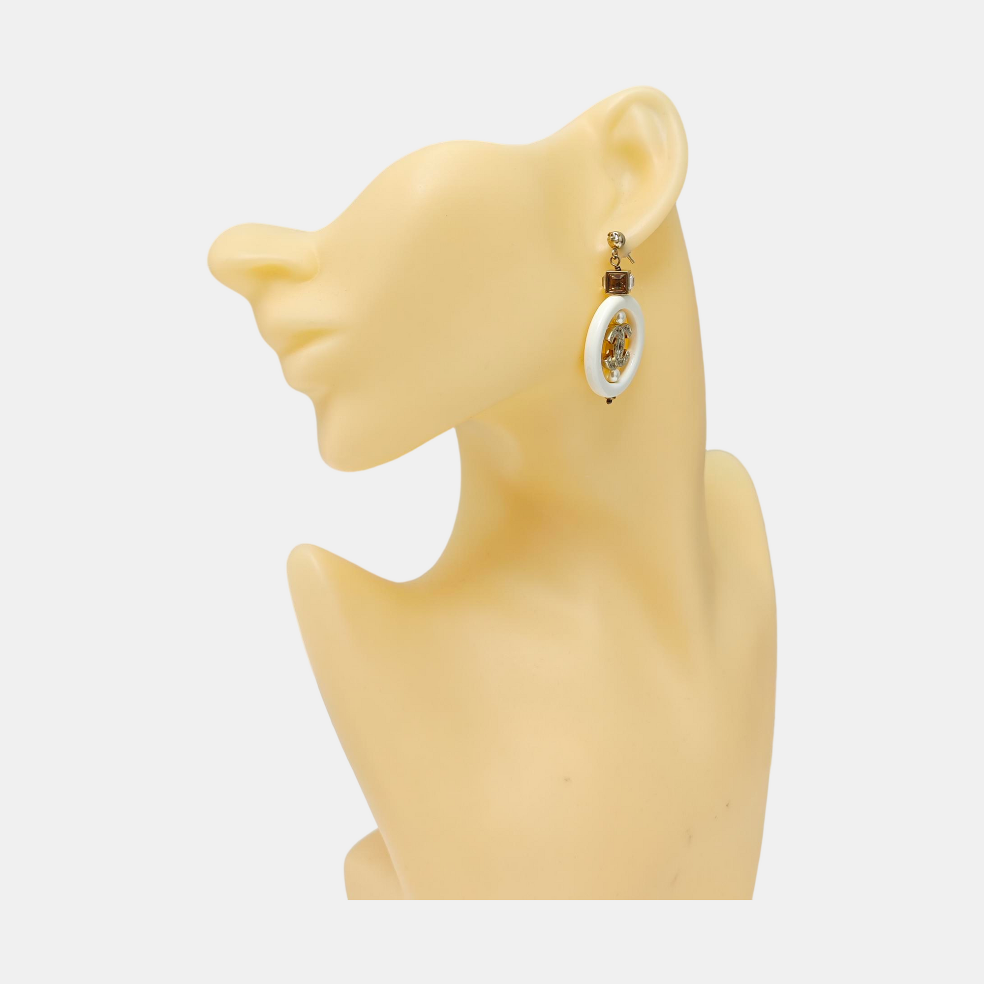 Metal Gold Stud Earrings