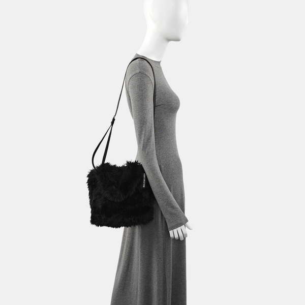 Fur Tote Bag Black